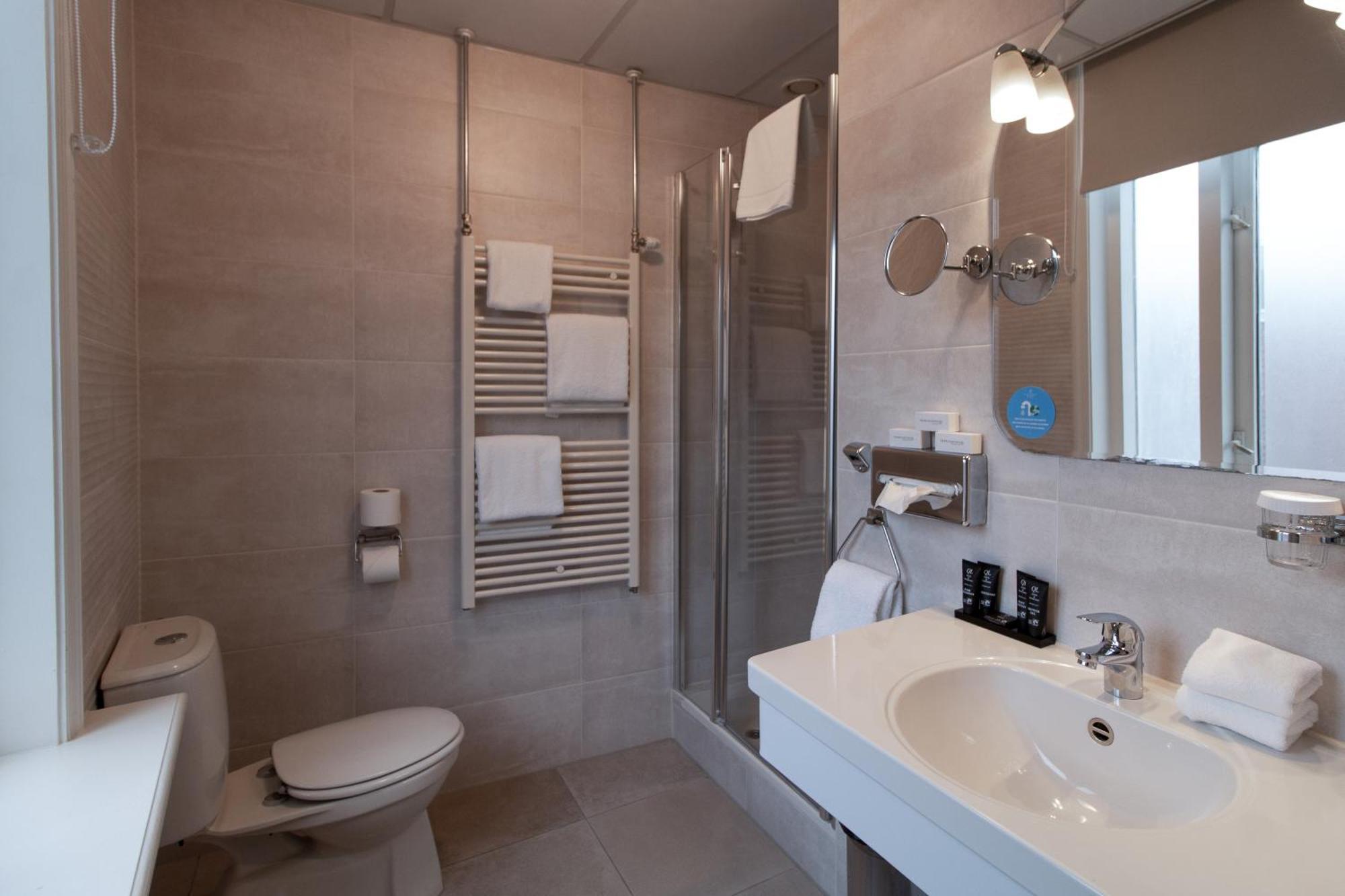 Grand Hotel En Residence De Draak Bergen op Zoom Rom bilde